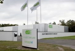Lite facade