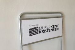 Murer kent kristensen byggeskilt