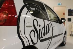 Frisør sida bilreklame